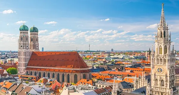 Klassenfahrt nach Hamburg, Köln, München 